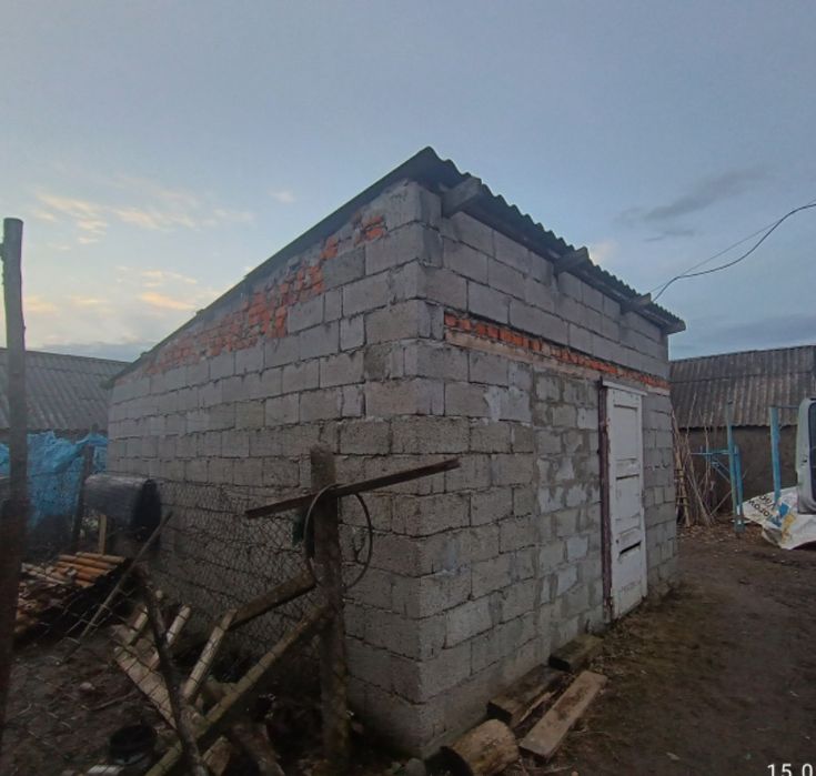 Продам ВЕЛИКУ двушку 52,1м СМТ