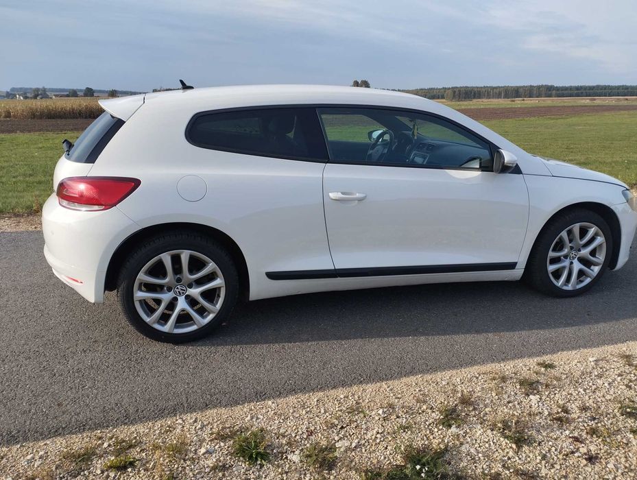 VW Scirocco 2.0 benzyna 200KM