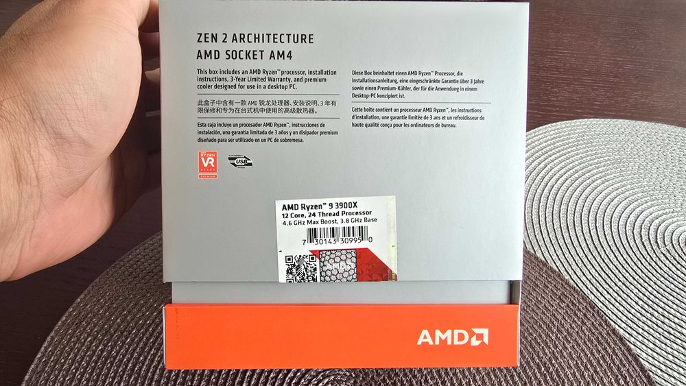 Procesor AMD Ryzen 9 3900X