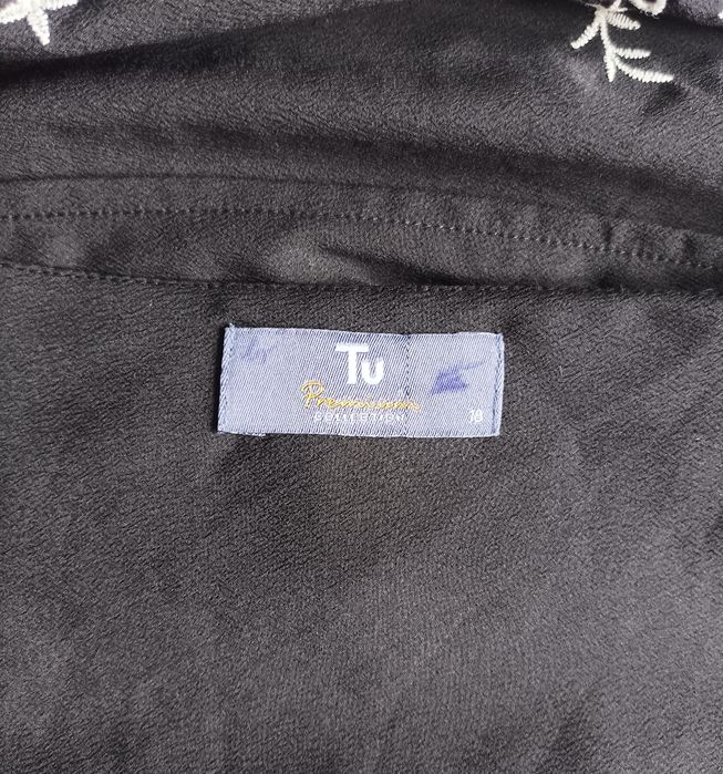 Czarna bluzka z haftem Richelieu/Tu Premium/Roz 46
