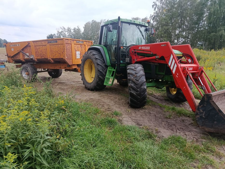 Ciągnik John Deere 6600 Power Quad  Tur Mailleux  przyczepa Rolland