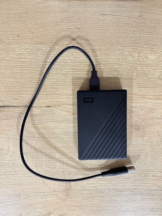 Зовнішній жорсткий диск 2.5" 5TB WD