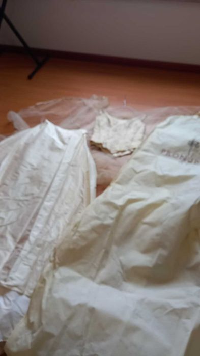Vestido Noiva da Pronuptia - Todo em seda selvagem