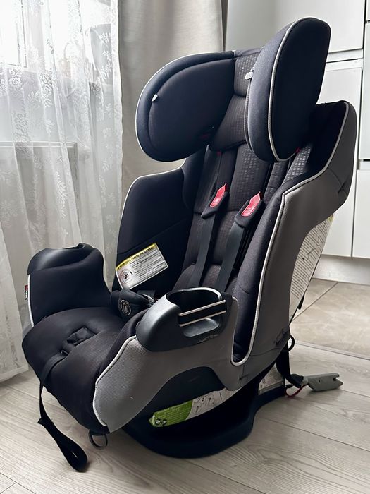 Дитяче автокрісло Evenflo Symphony ELITE/DLX у чудовому стані.