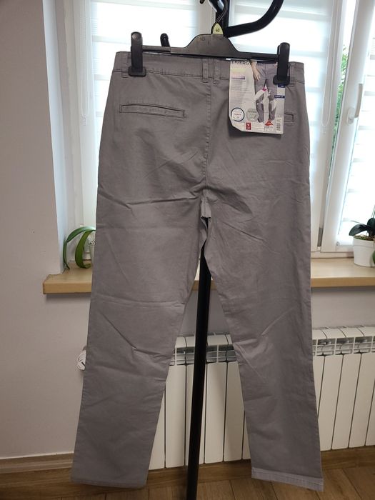 Spodnie męskie 48
