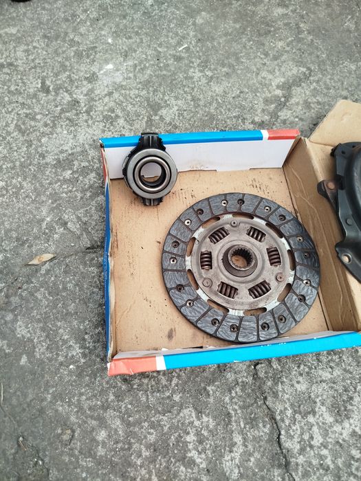 Продам комплект сцепления сенс 1.3