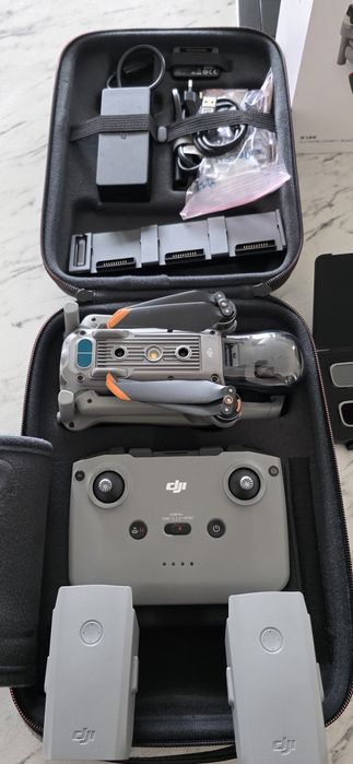 Sprzedam drona Dji Air 2s Fly more combo stan Perfekcyjny!!!