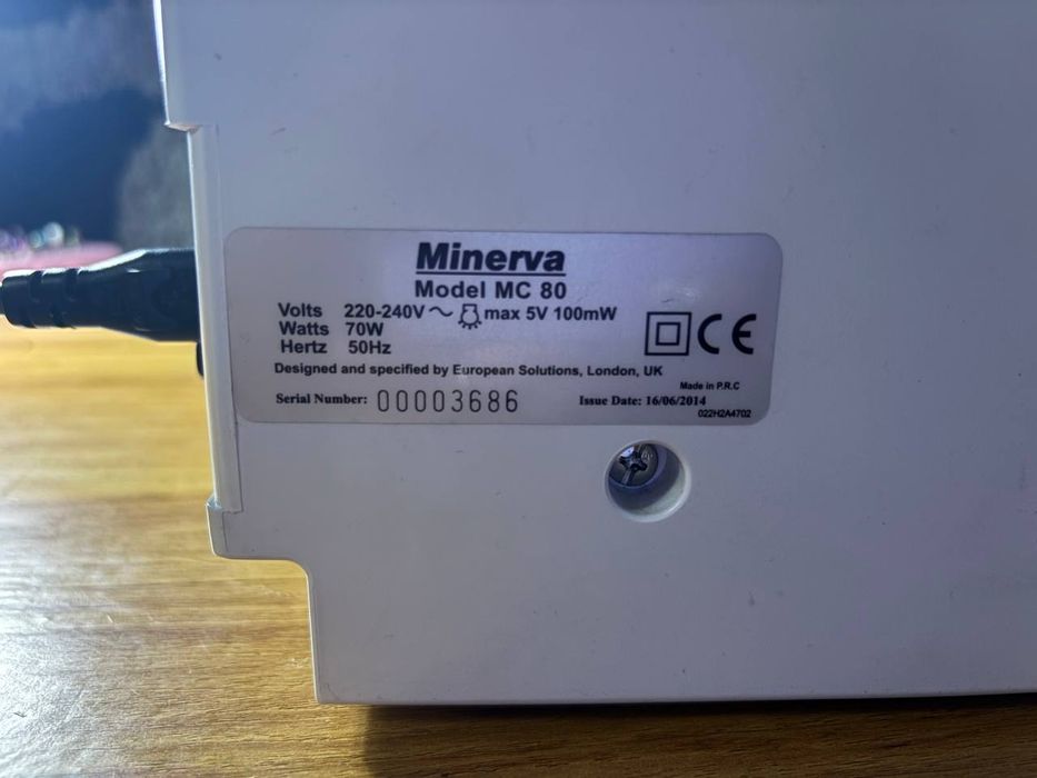 Швейна компьютеризированная машина MINERVA MC80