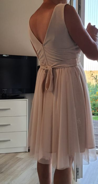 Sukienka na imprezę, wesele, studniówkę