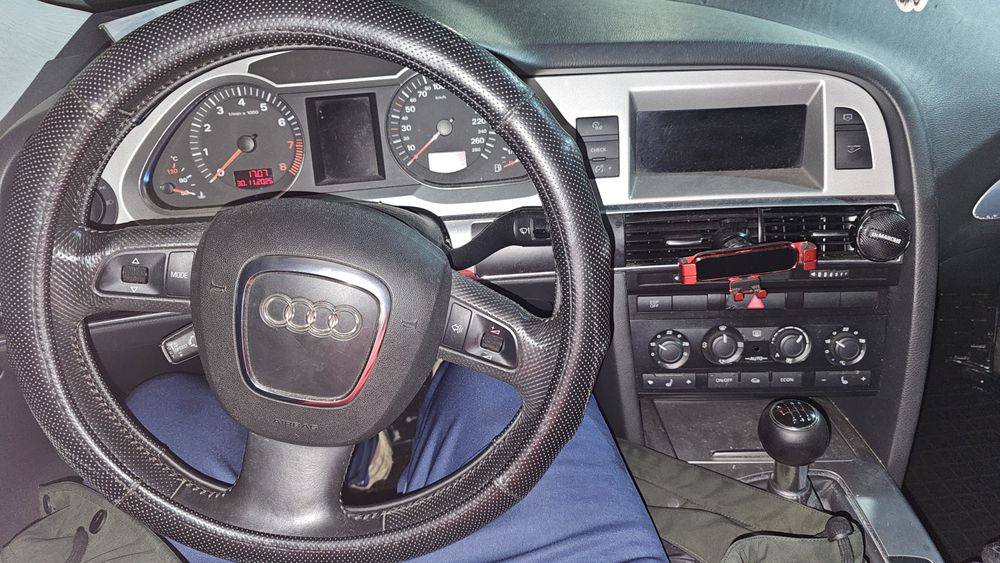 ПродамAudi A6 2008
