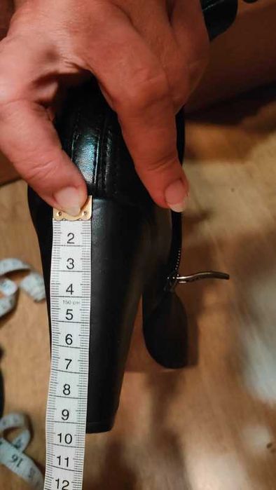Skórzane jesienne botki na obcasie Tamaris r. 40