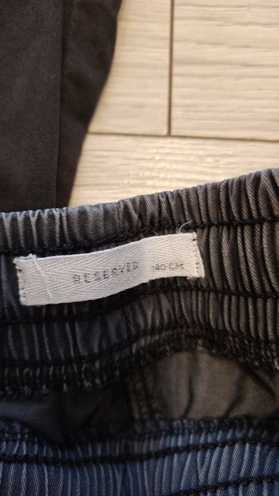 Spodnie chłopięce r 140 Reserved