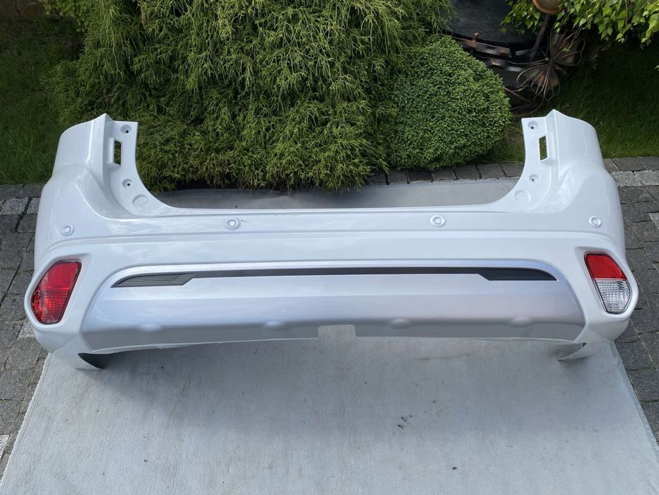 Задній бампер Мітсубісі Аутлендер 3 phev