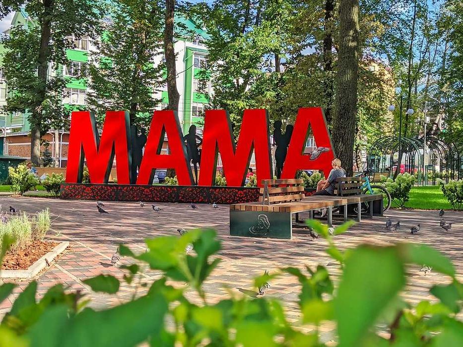 3-кімнатна Квартира з гардеробною 76м2.!Будинок закритою територією!