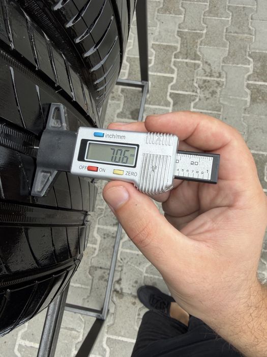 Шини Резина Літо 235/55 R17 103Y Michelin Primacy 4