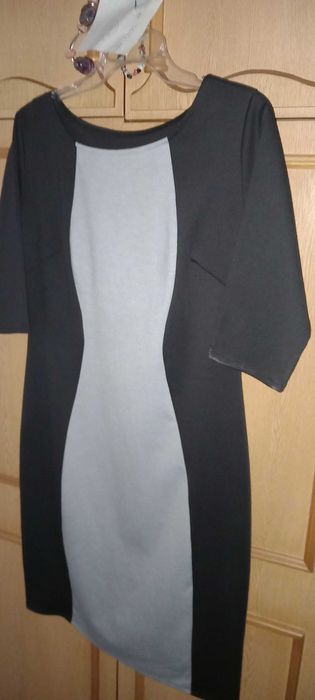 Sukienka dzianinowa .Rozmiar 40