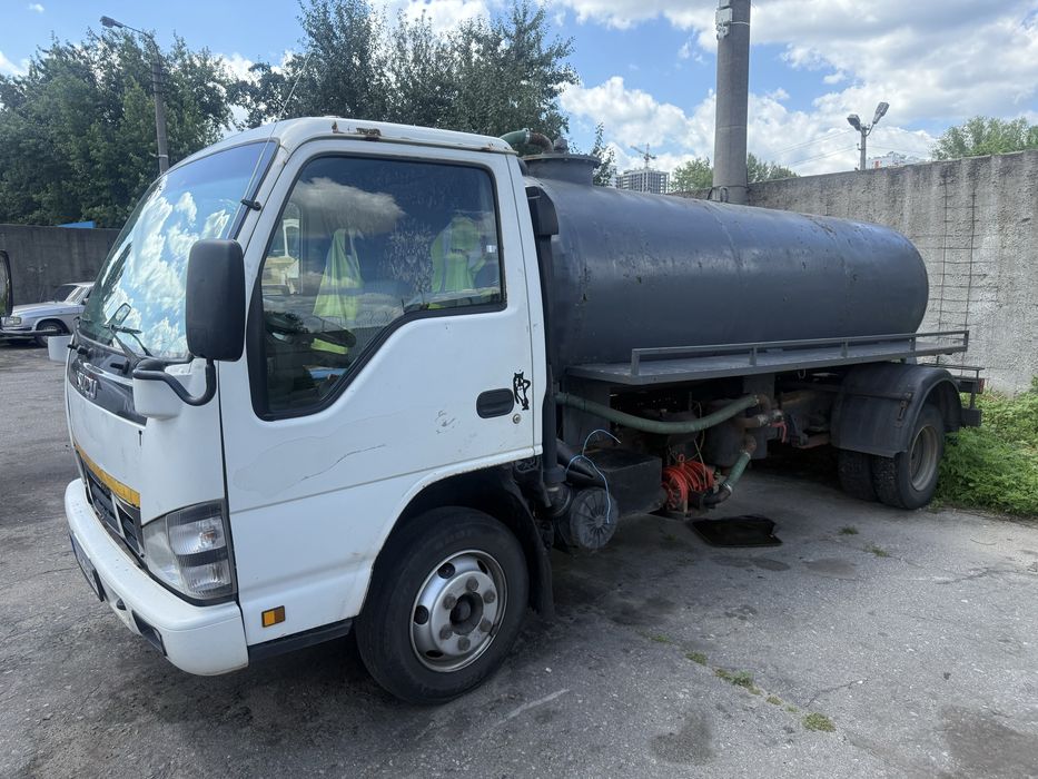 Асенізатор. Викачка вигрібних ям. Викачка сточних ям, туалетів.