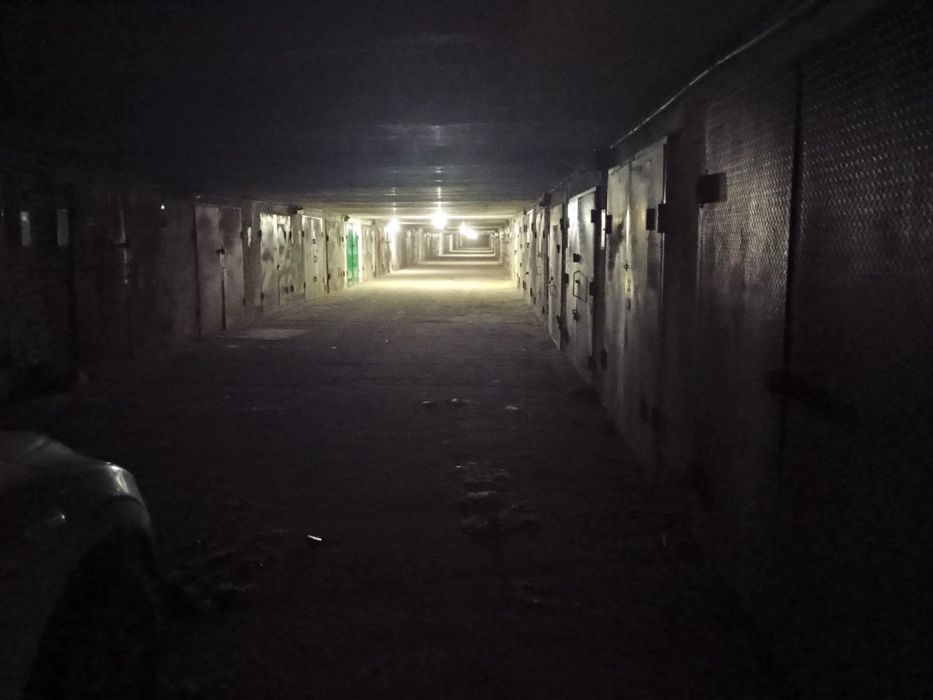 Гараж в кооперативі «Зубрівський»