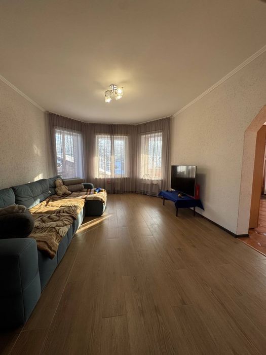 Будинок з банею та газом в Бучі