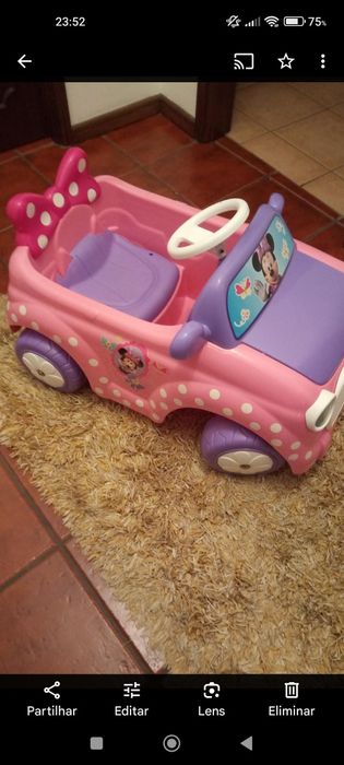 Carrinho de menina a bateria