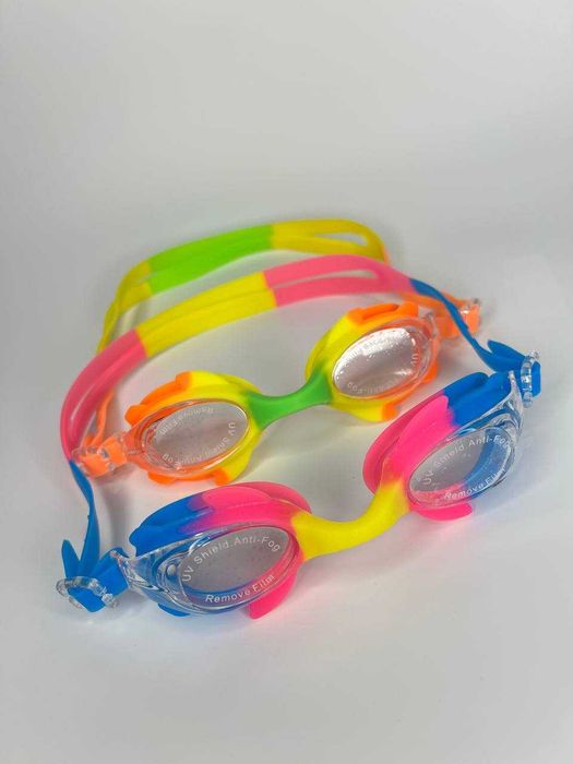 Дитячі окуляри для плавання | Комфорт, захист та безпека
