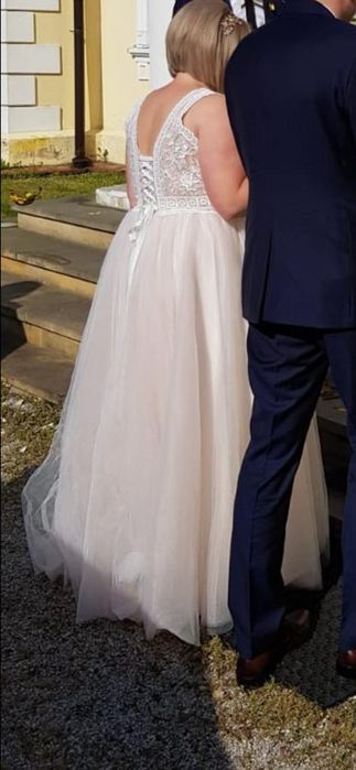 Suknia ślubna zapraszam