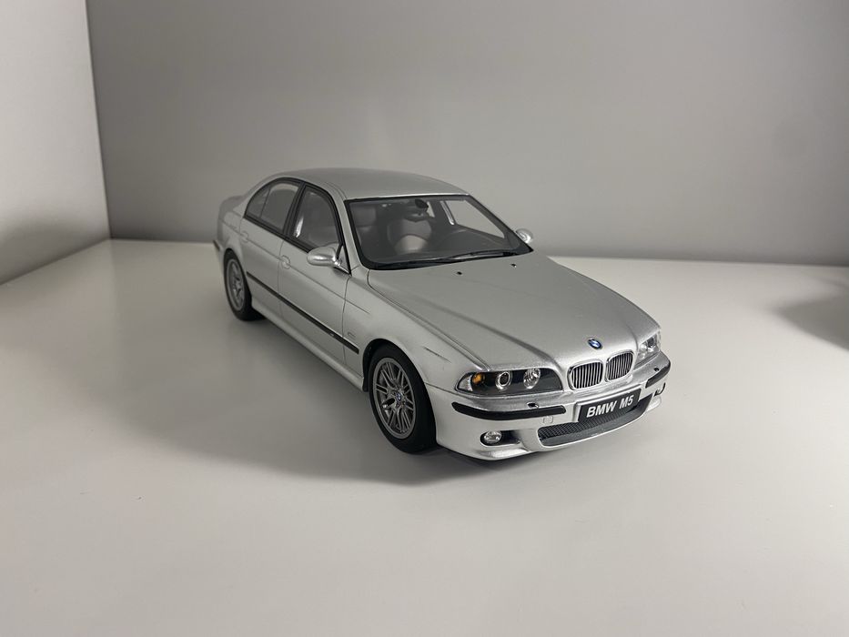 Sprzedam model 1:18 BMW M5 e39 OTTO