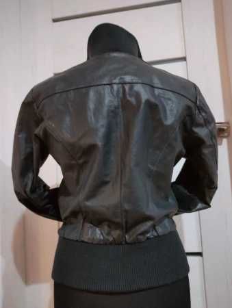 Vintage kurtka damska ze skory naturalnej.