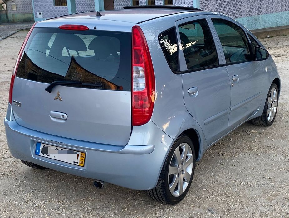 Mitsubishi Colt 1.2i Super Econômico