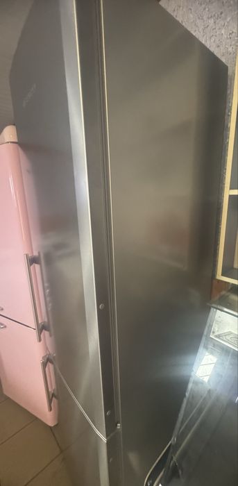 Холидидьник LIEBHERR