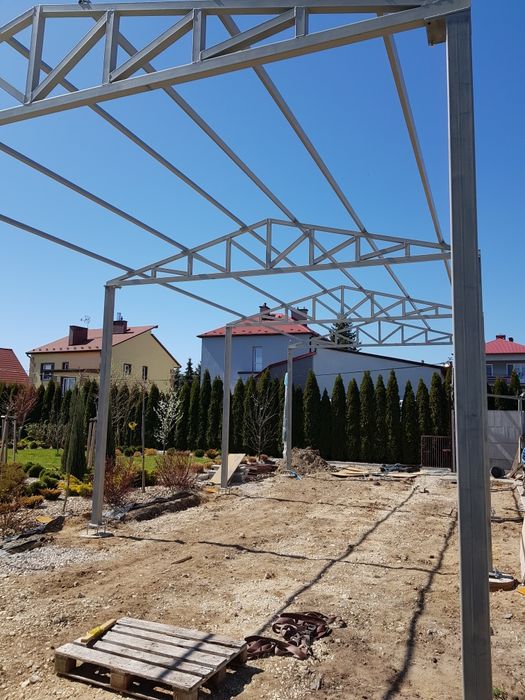 Hala garaż magazyn konstrukcja kratownice dźwigary słupy 8x20x4 laser