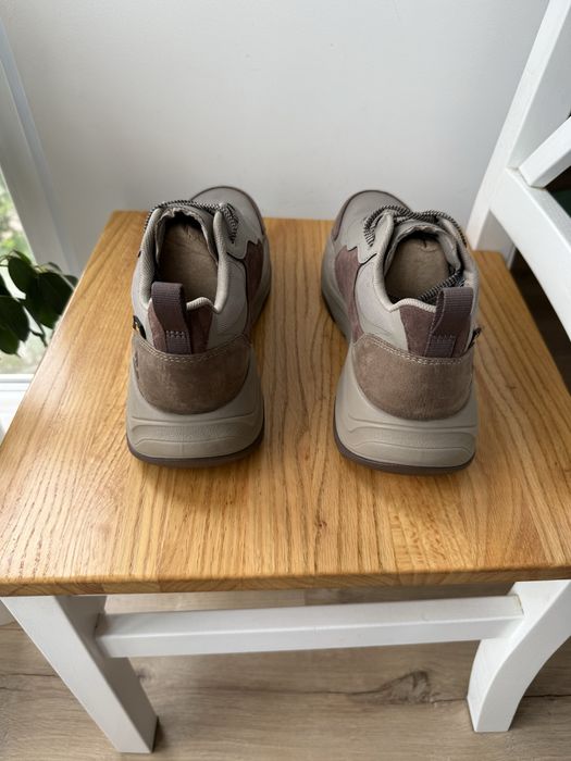 Teva WATERPROOF НЕ ПРОМОКАЮТЬ кросівки ОРИГІНАЛ 100% термо деми