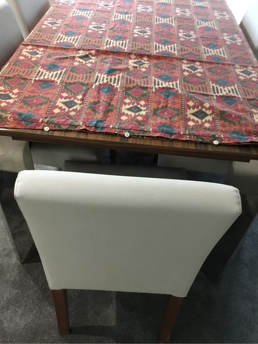 Conjunto de texteis da Snucker padrao kilim como novos