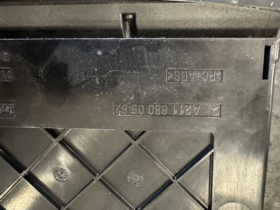 Wzmacniacz becker mercedes w211