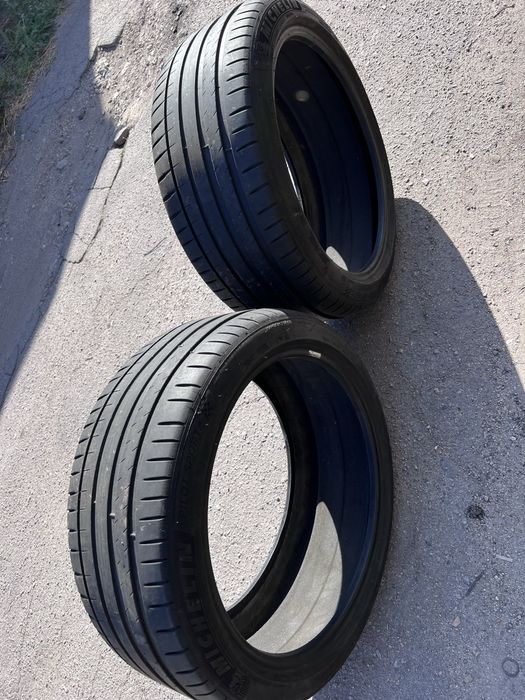 Літня резина MICHELIN Pilot Sport 4 S. 255/40/R20