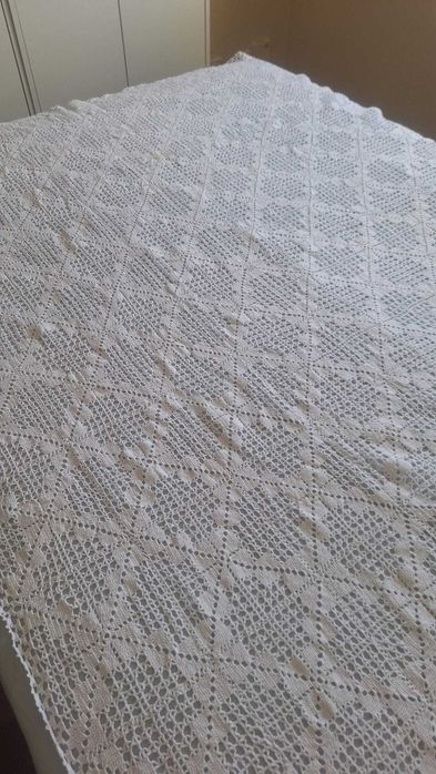 Toalha de Mesa de renda  1.50m por 1.70m