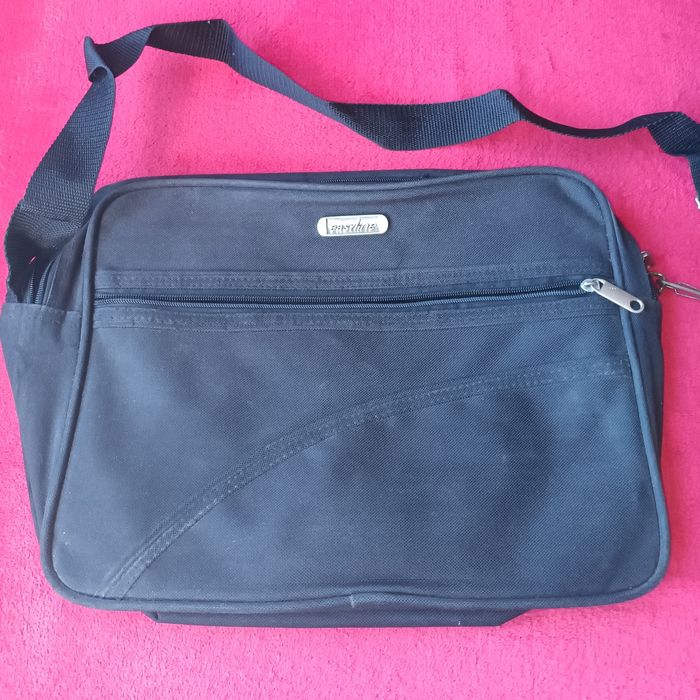 Laptop Bags.446737101336750082