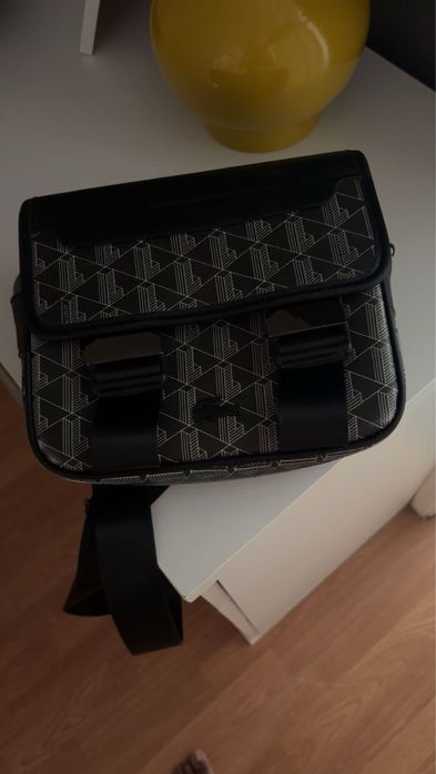 Bolsa da Lacoste