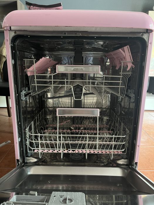 Maquina Lavar Loiça SMEG LVFABCR3