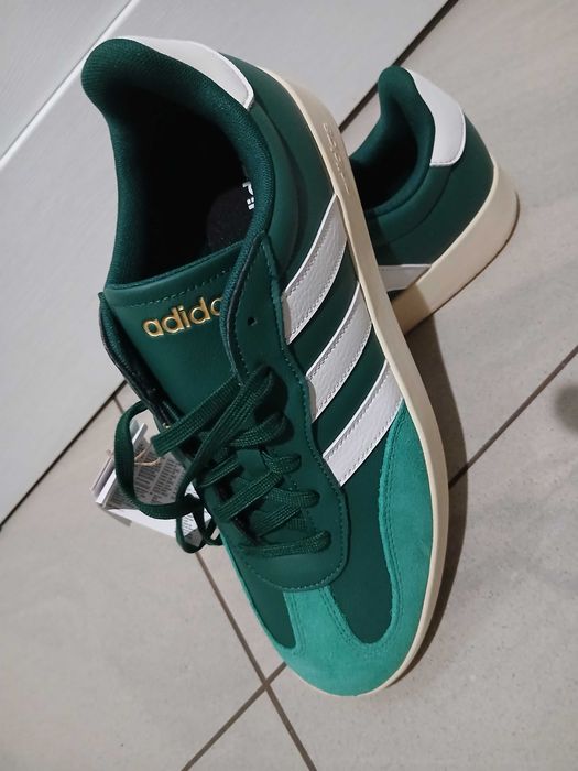 Buty Adidas Barreda roz 46