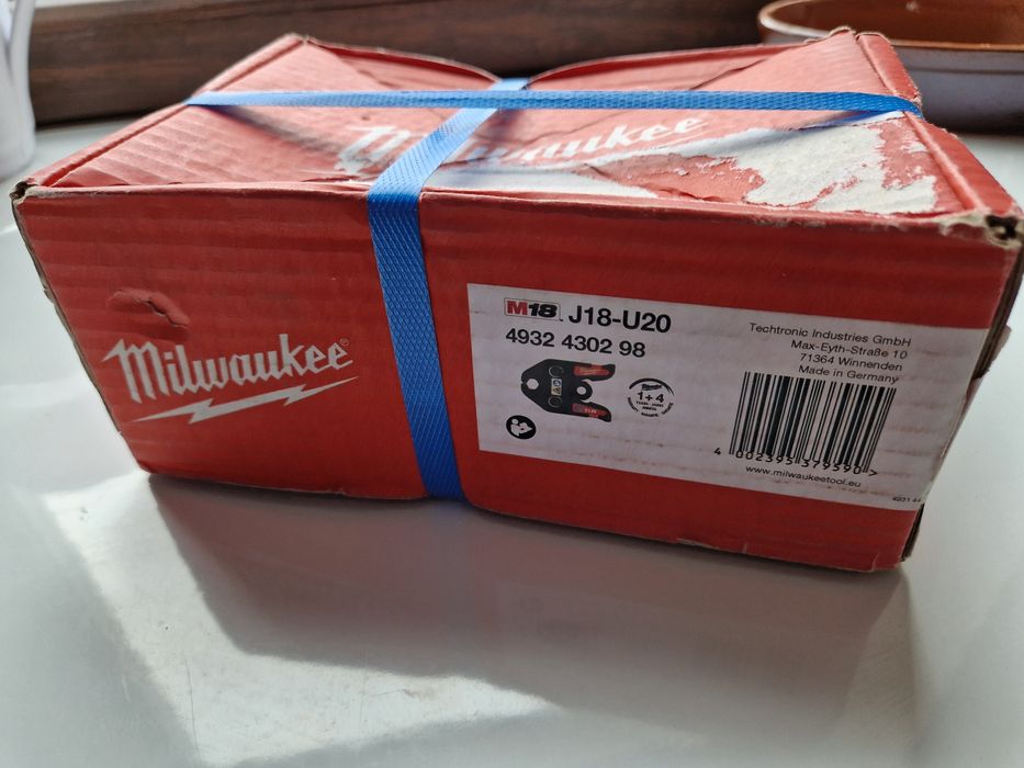 Milwaukee szczenka kamień  u20 nowy w kartonie