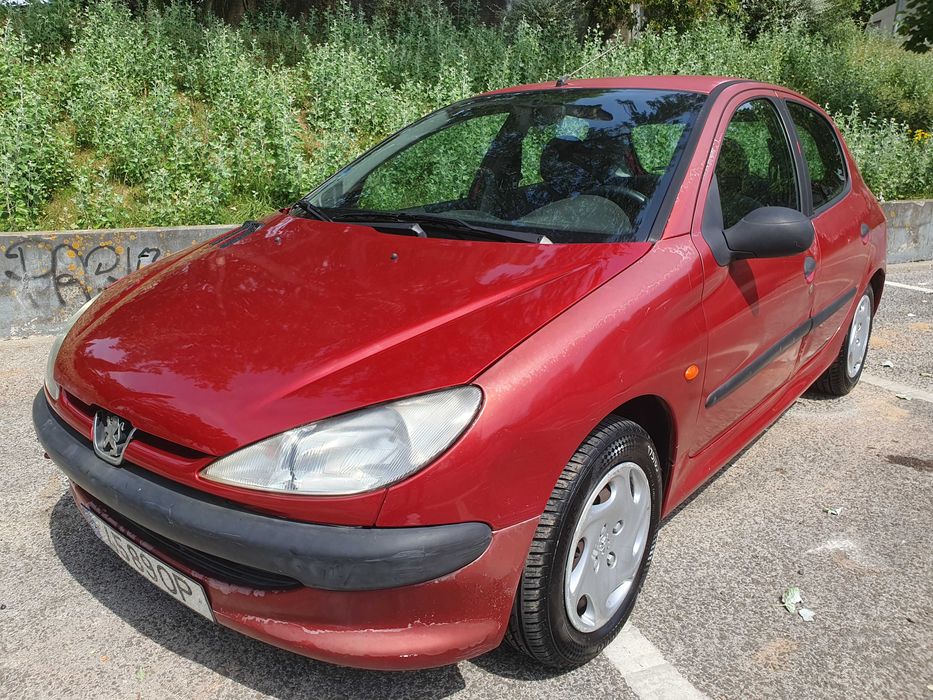 Peugeot 206 XR Présence 1.1 5 Portas