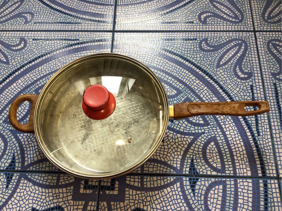 Сковорідка з кришкою Vincent.