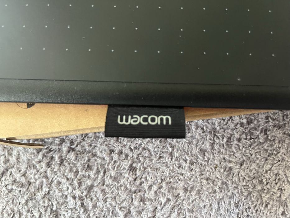 Tablet One Wacom model CTL-672