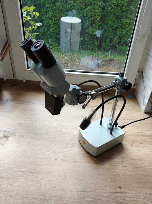 Mikroskop optyczny Swift SS-41 20 x