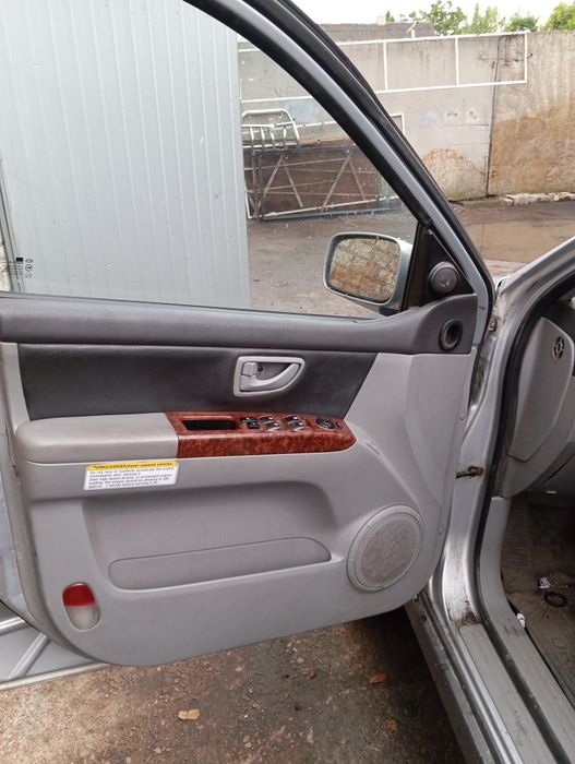 Kia Sorento 2004рік 2.5 crdi АКПП після ДТП