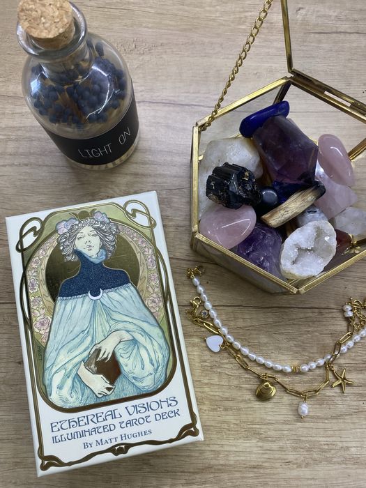 Таро Эфирных Видений                             The Ethereal visions tarot