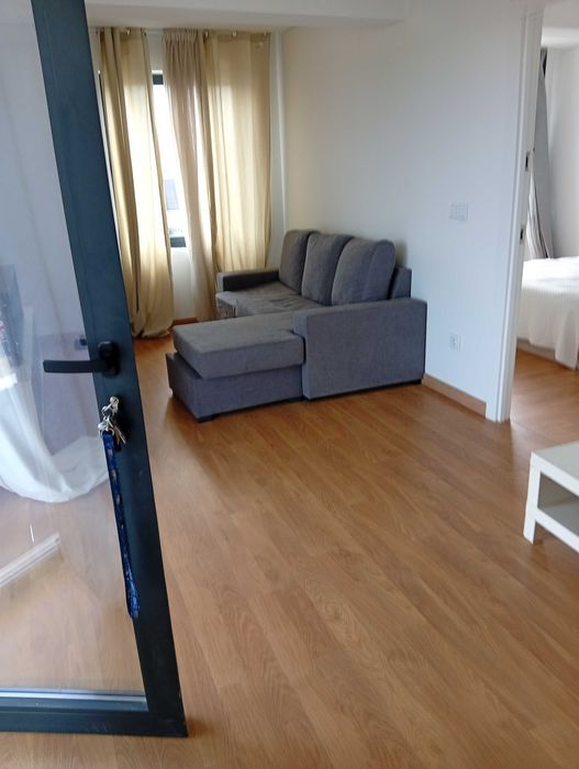 Arrenda-se quarto  em Várzea Barcelos