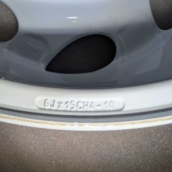 4 Jantes 15" Peugeot (COMO NOVAS)