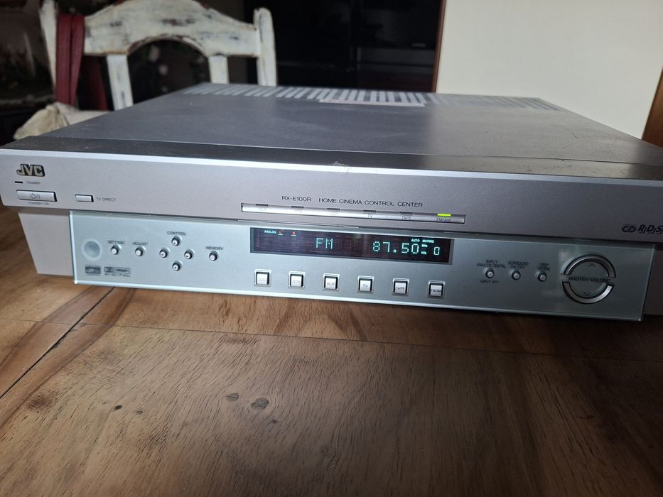 Sprzedam amplituner JVC -RX-E 100 R